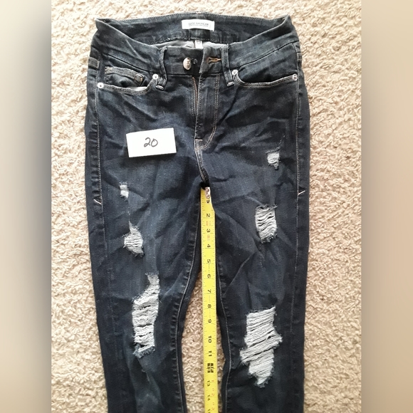 Good American Jeans - Blue with Manufactured Tears - size 00/24 (28 inseam) - Picture 2 of 5